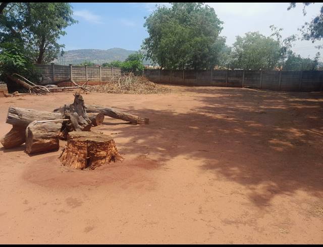 3 BEDROOM HOUSE FOR SALE IN GEELHOUTPARK